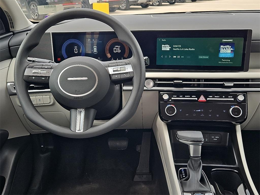 new 2025 Hyundai Tucson car, priced at $30,930