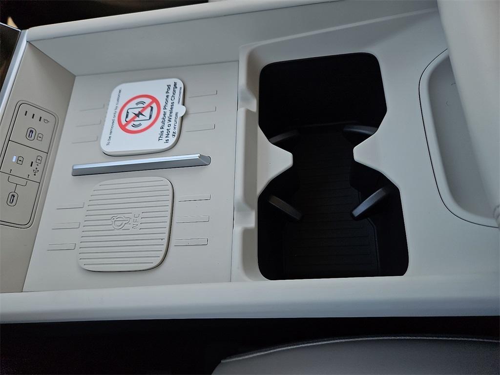 new 2025 Hyundai SANTA FE HEV car, priced at $37,184