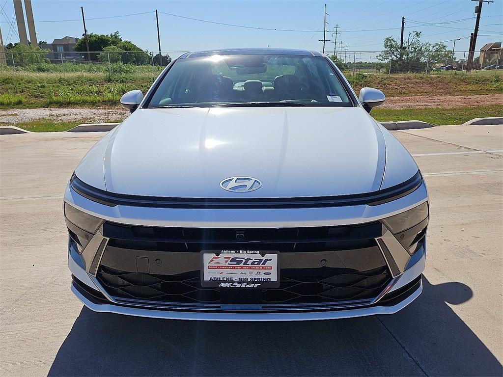 new 2025 Hyundai Sonata Hybrid car, priced at $38,450