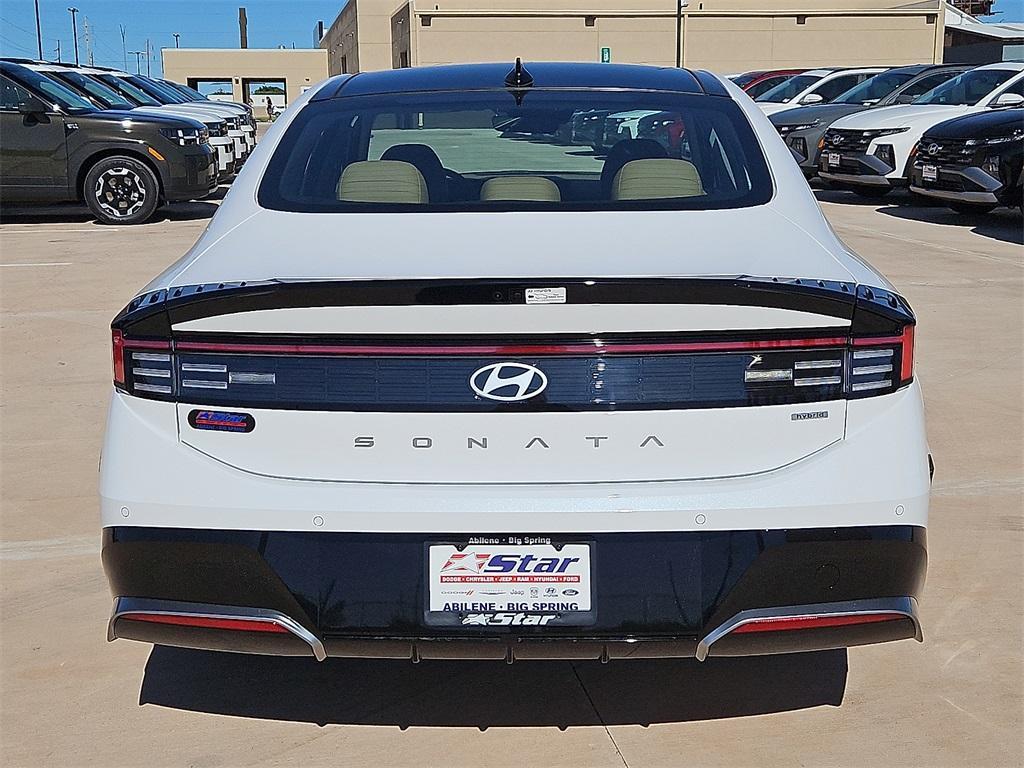 new 2025 Hyundai Sonata Hybrid car, priced at $38,450