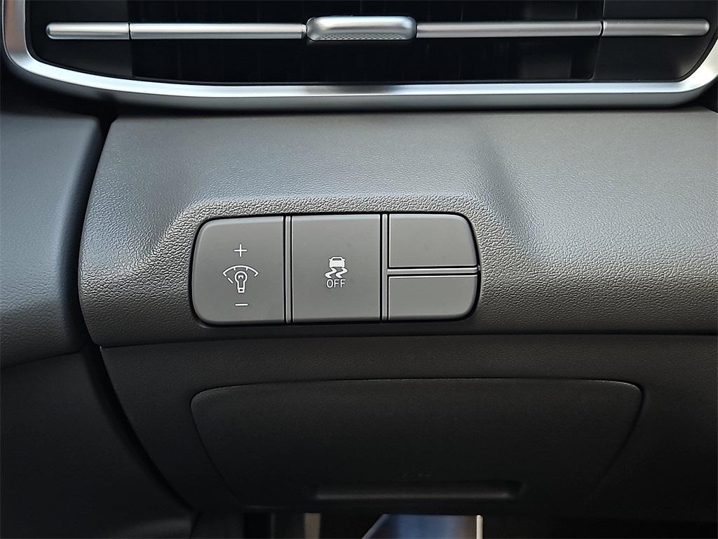 new 2025 Hyundai Elantra car, priced at $24,370