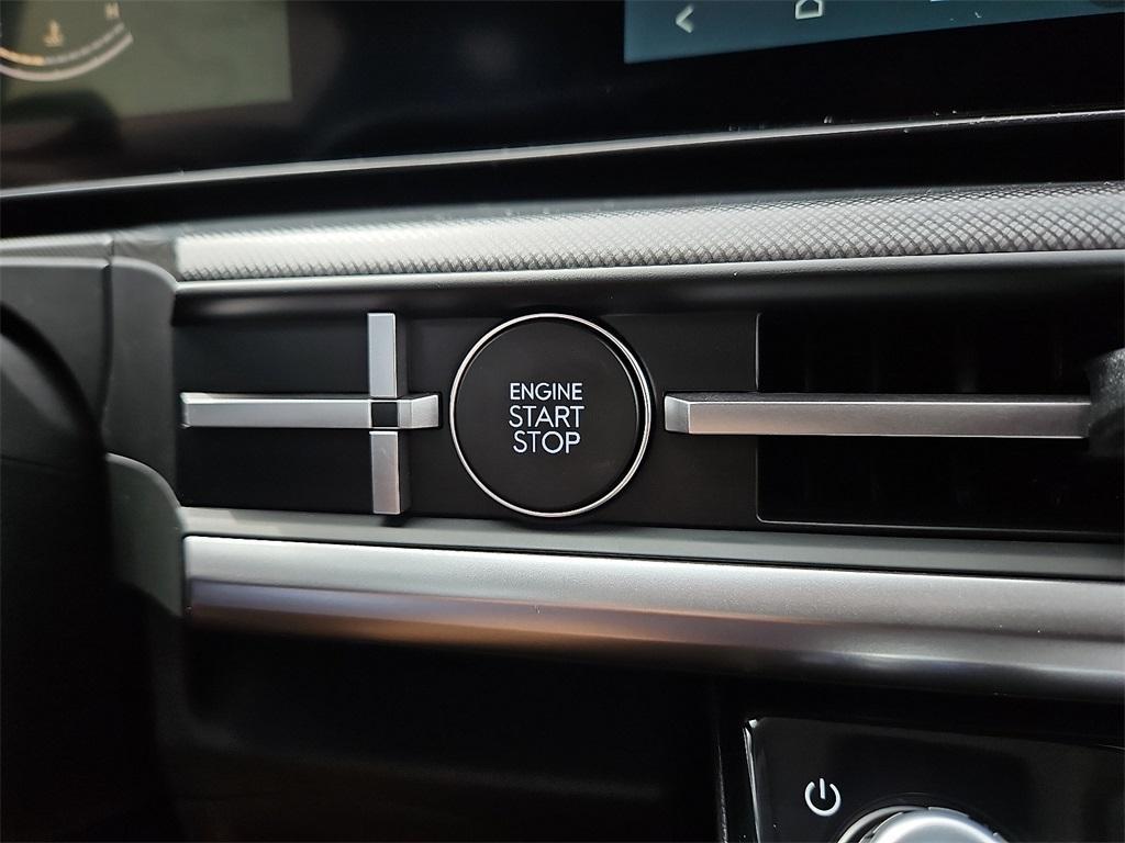 new 2025 Hyundai Santa Fe car, priced at $39,859