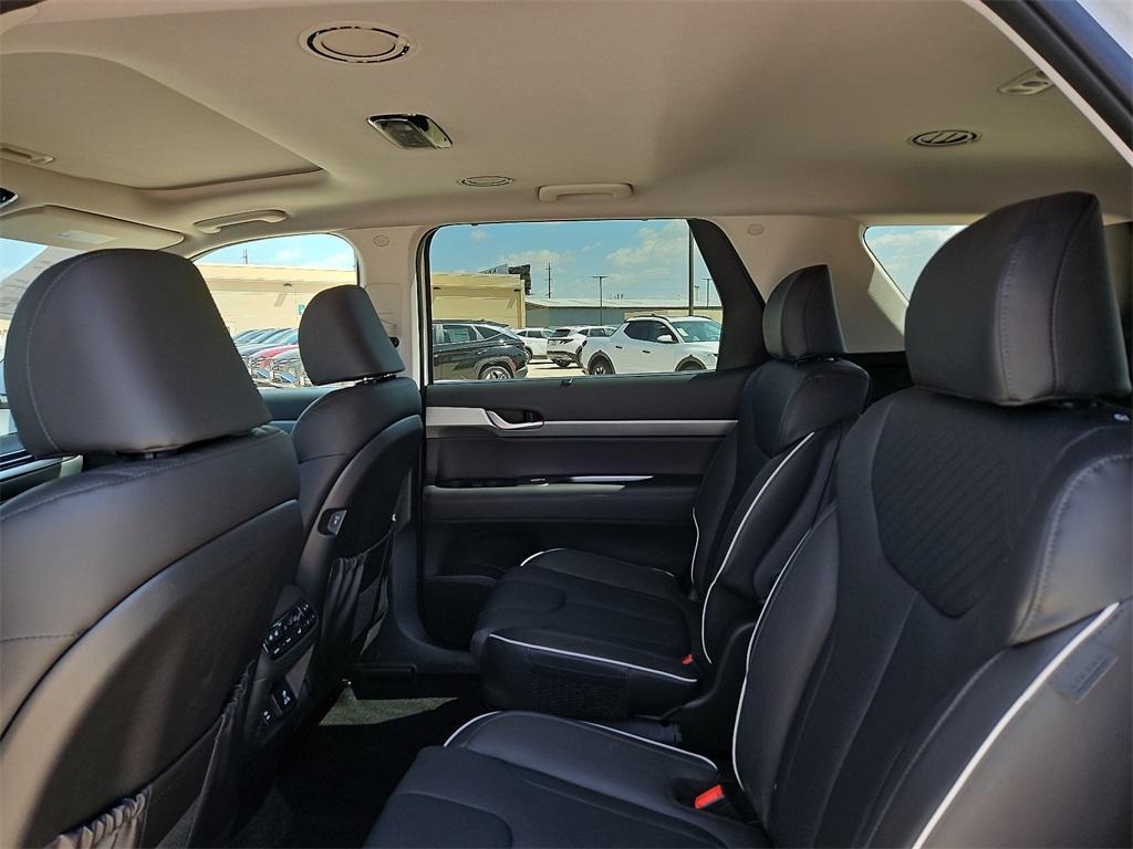 new 2025 Hyundai Palisade car, priced at $44,162