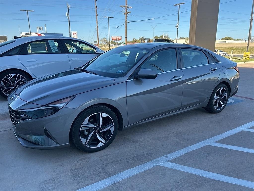 used 2021 Hyundai Elantra car, priced at $18,999