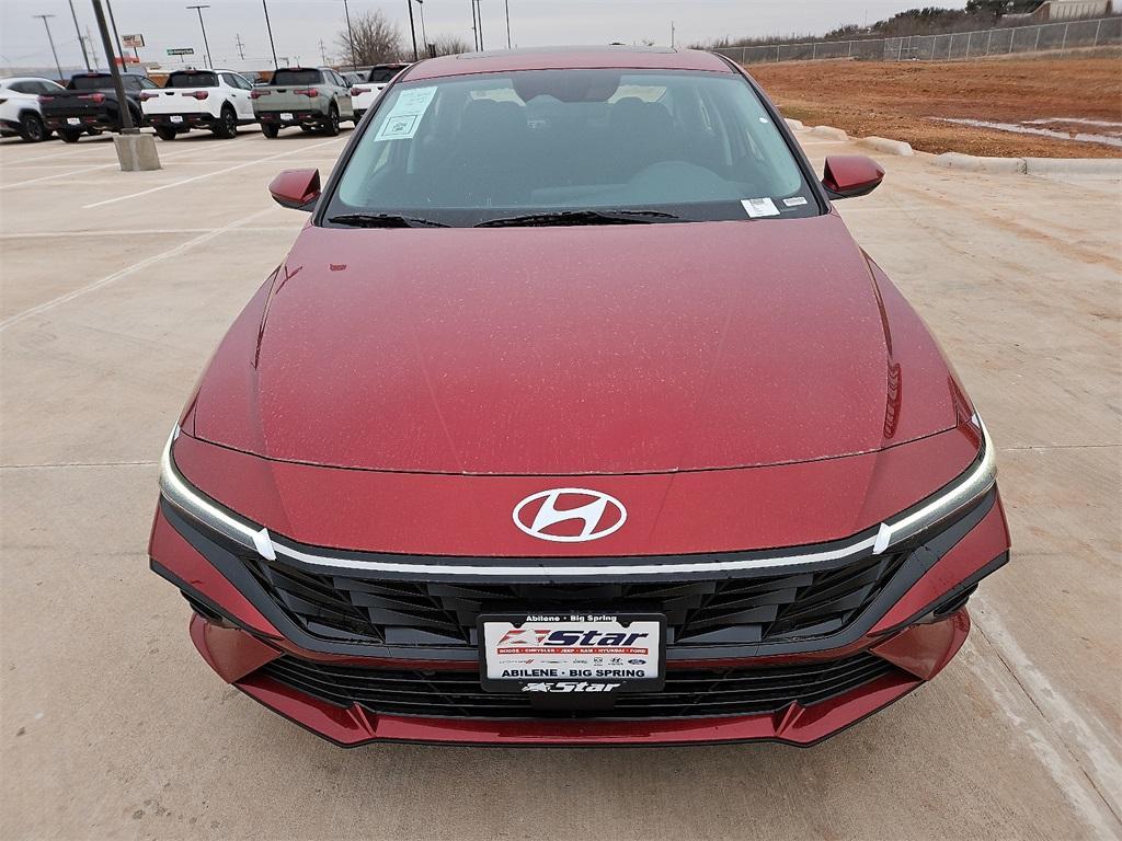 new 2025 Hyundai Elantra car, priced at $26,685
