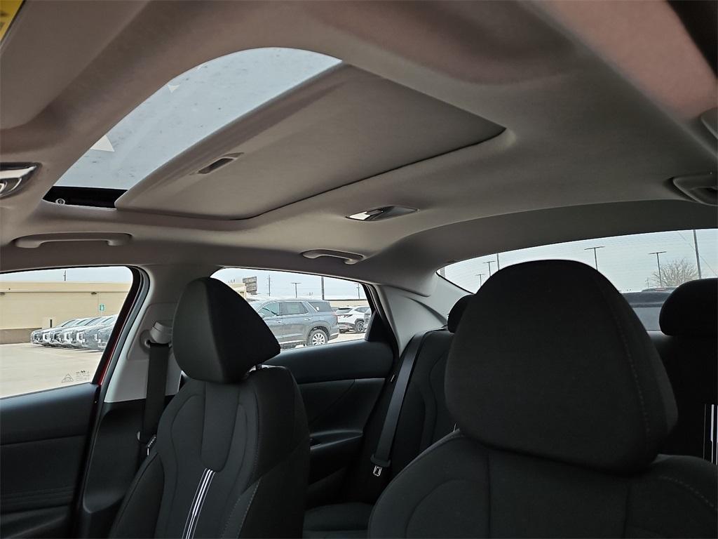 new 2025 Hyundai Elantra car, priced at $26,685