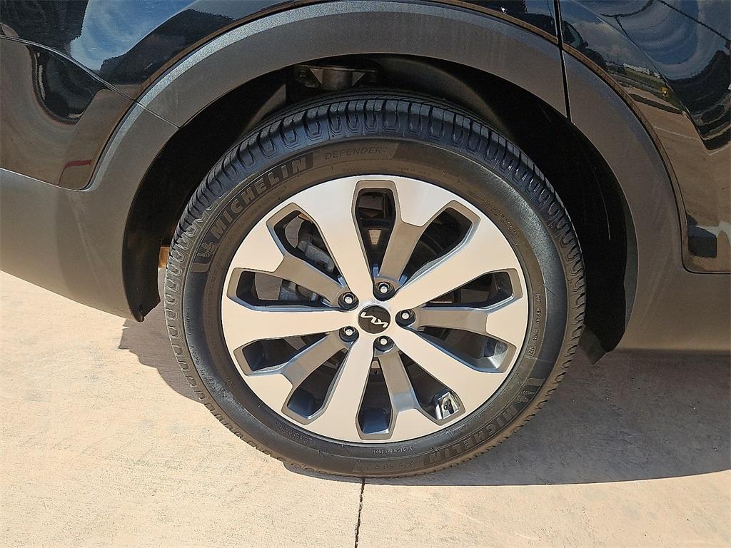 used 2022 Kia Telluride car, priced at $27,999