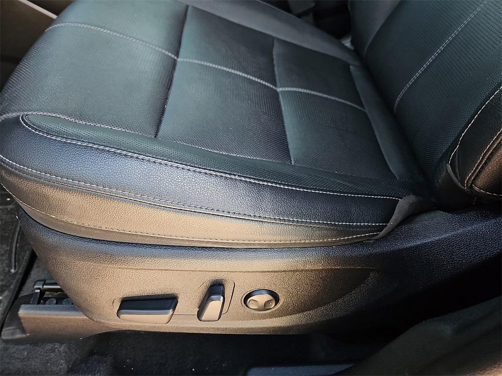 used 2022 Kia Telluride car, priced at $27,999