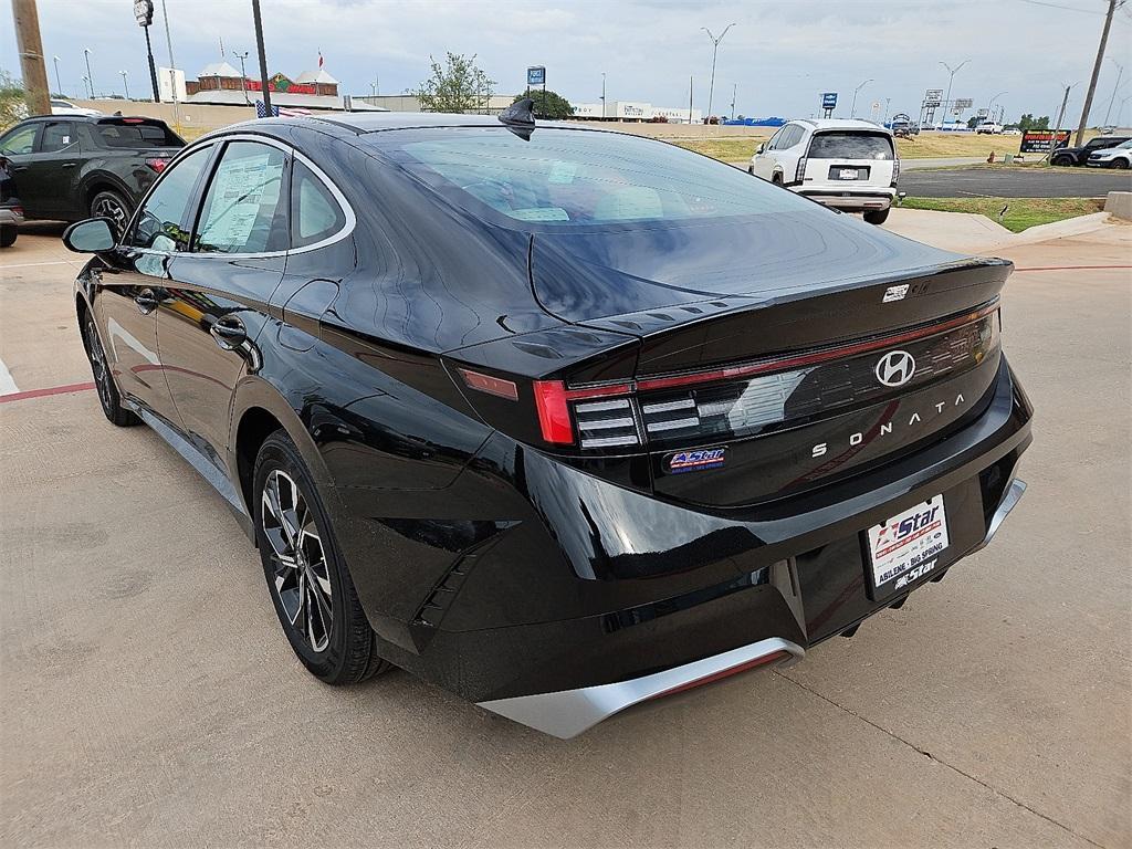 new 2025 Hyundai Sonata car, priced at $28,540