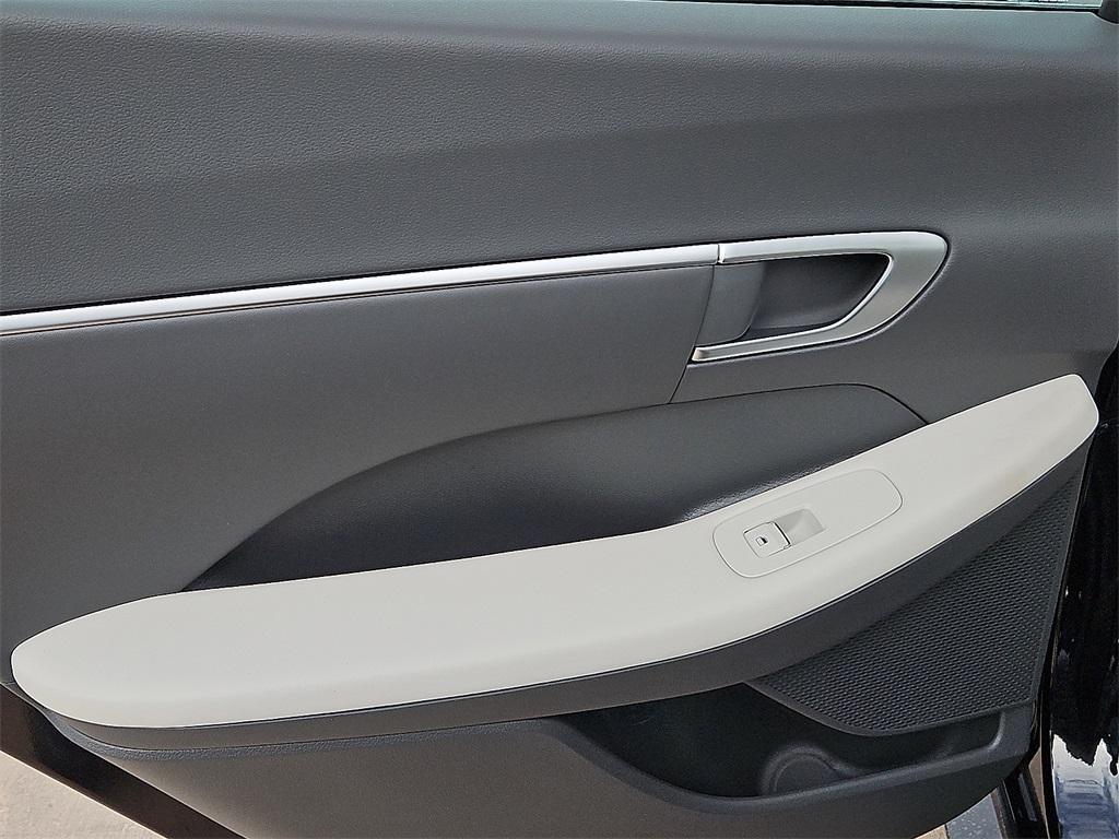 new 2025 Hyundai Sonata car, priced at $28,540