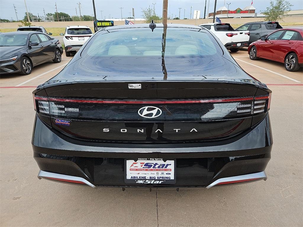 new 2025 Hyundai Sonata car, priced at $28,540