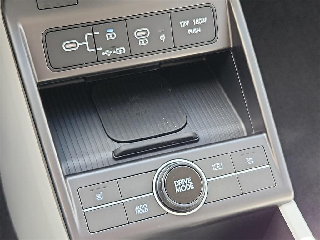 new 2025 Hyundai Kona car, priced at $29,284