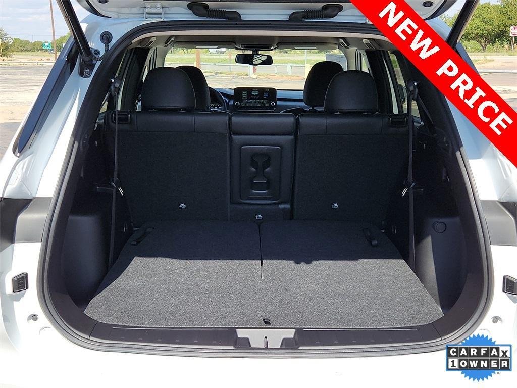 used 2024 Mitsubishi Outlander car, priced at $29,998