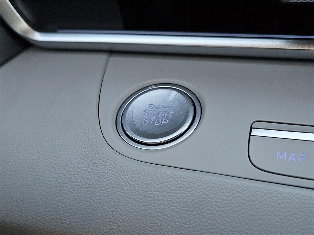 new 2025 Hyundai Elantra car, priced at $28,440