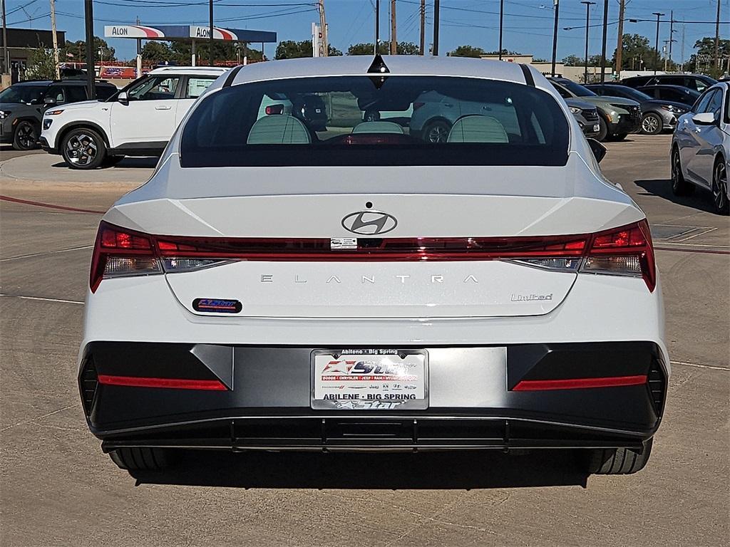 new 2025 Hyundai Elantra car, priced at $28,440