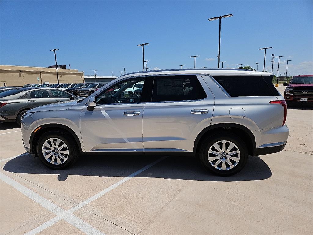 new 2025 Hyundai Palisade car, priced at $40,190