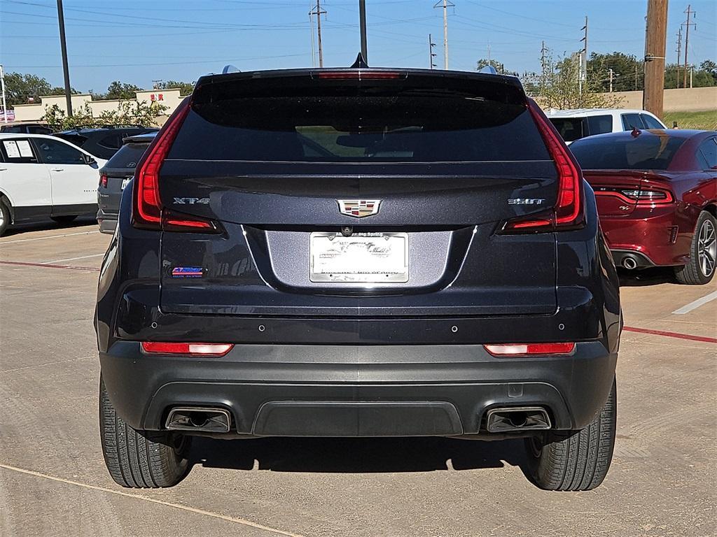 used 2022 Cadillac XT4 car, priced at $22,287