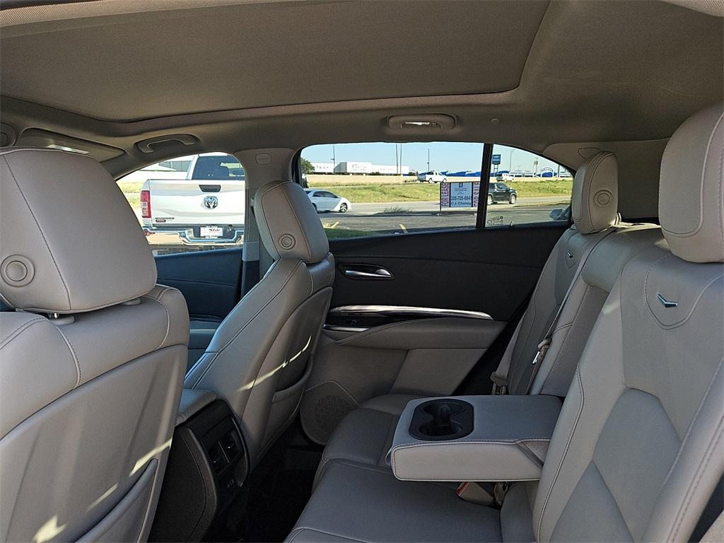 used 2022 Cadillac XT4 car, priced at $22,287