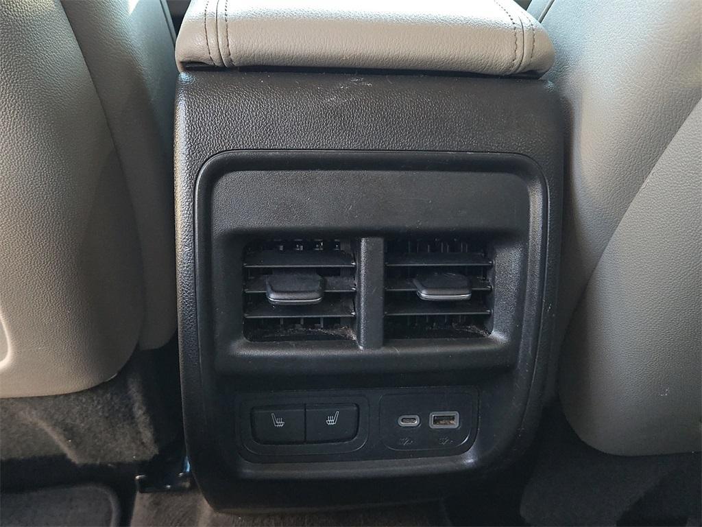 used 2022 Cadillac XT4 car, priced at $22,287