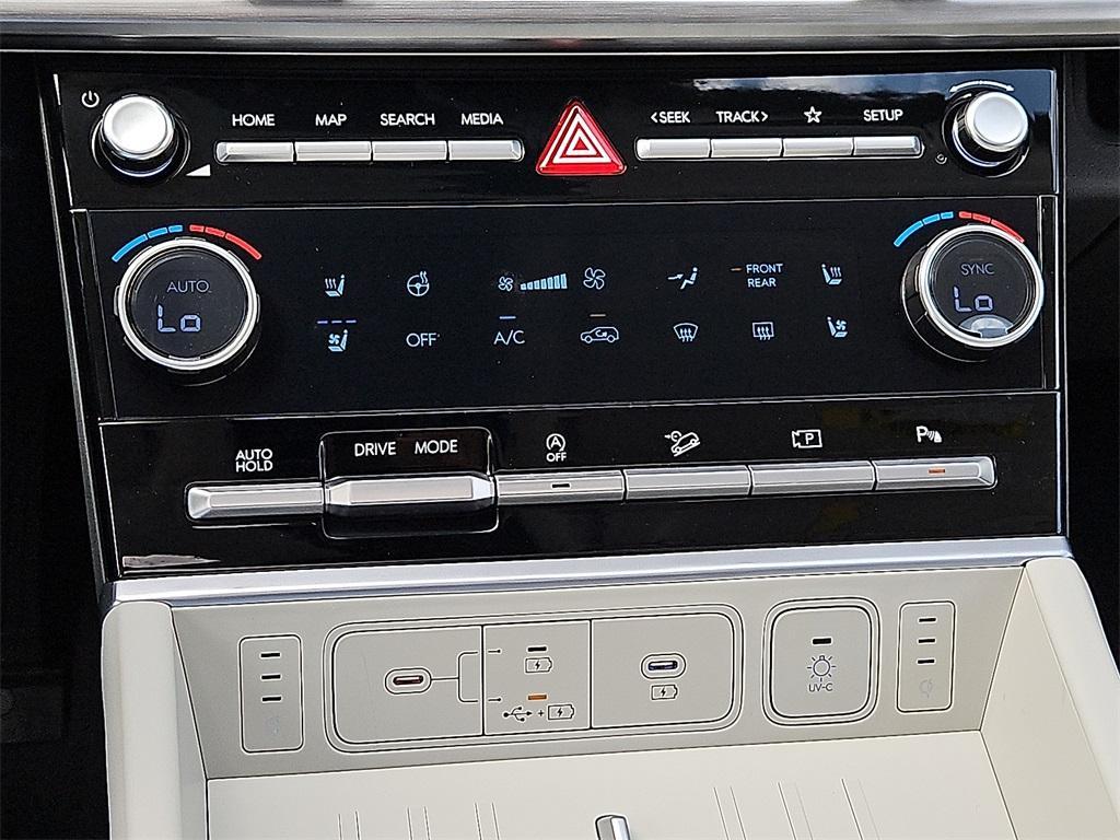new 2025 Hyundai Santa Fe car, priced at $46,249