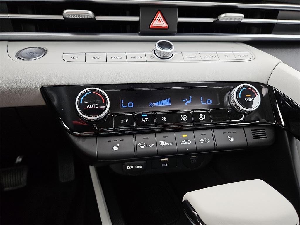 new 2025 Hyundai Elantra car, priced at $27,855