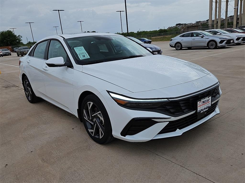 new 2025 Hyundai Elantra car, priced at $27,855