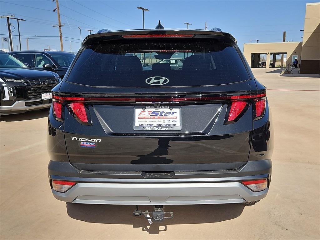 new 2025 Hyundai Tucson car, priced at $30,136