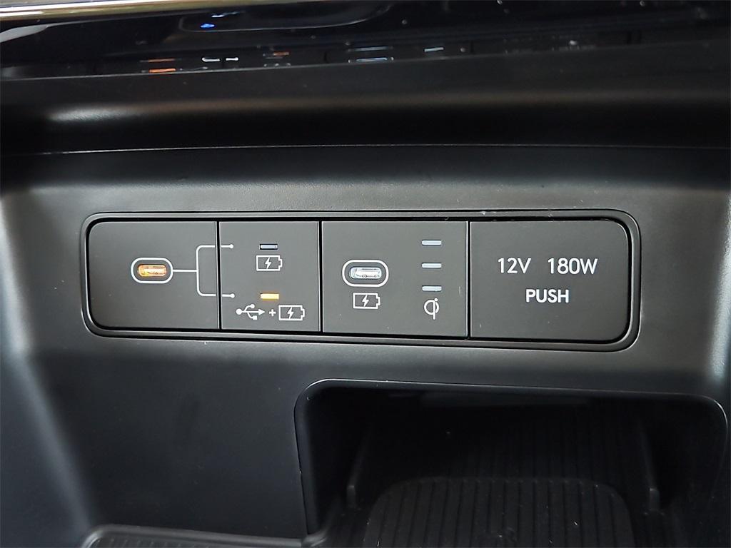 new 2025 Hyundai Tucson car, priced at $30,136