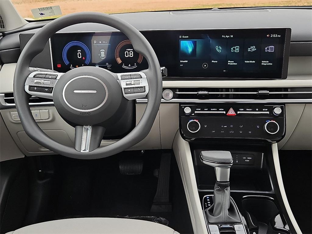 new 2025 Hyundai Tucson car, priced at $30,930