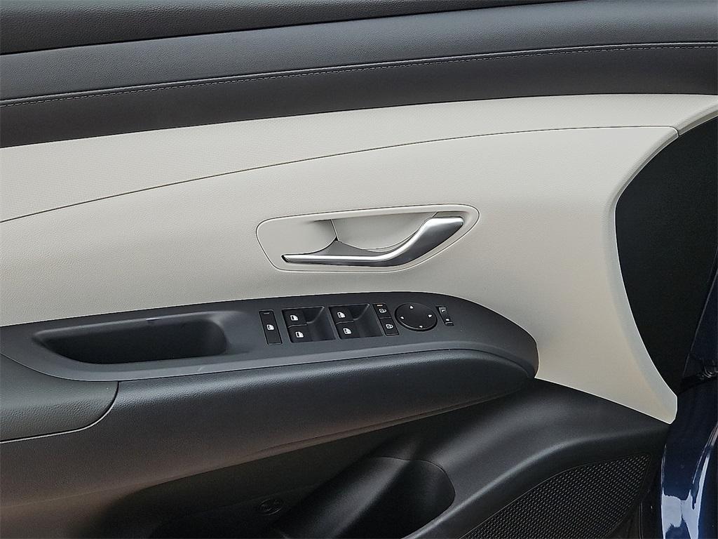 new 2025 Hyundai Tucson car, priced at $30,930