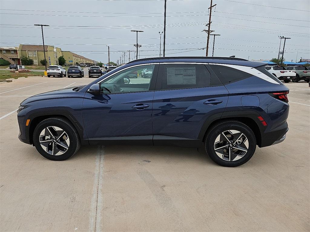 new 2025 Hyundai Tucson car, priced at $30,930