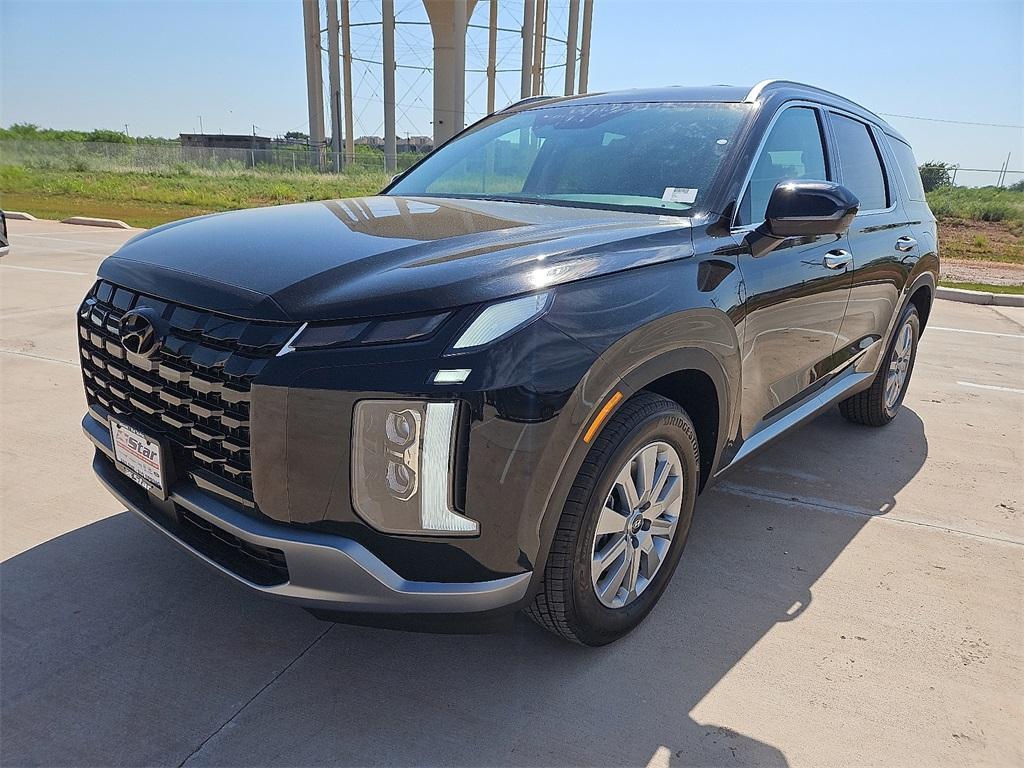 new 2025 Hyundai Palisade car, priced at $40,270