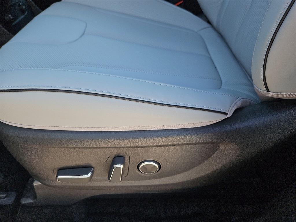 new 2025 Hyundai Palisade car, priced at $40,270