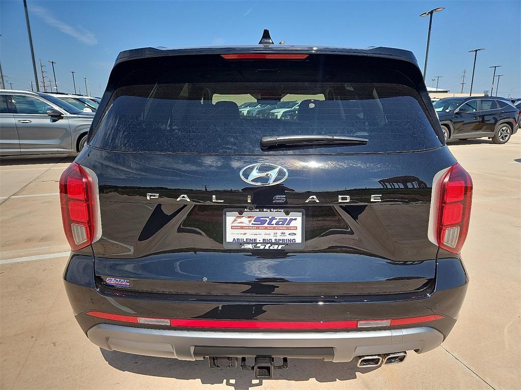 new 2025 Hyundai Palisade car, priced at $40,270