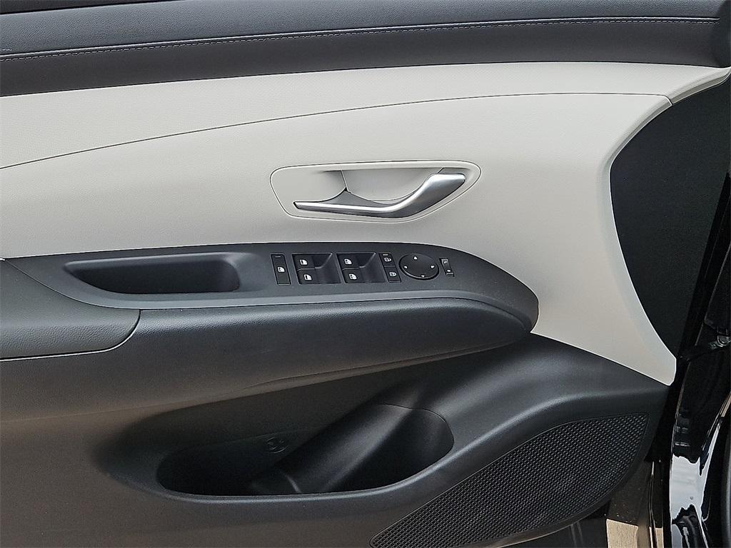new 2025 Hyundai Tucson car, priced at $30,040