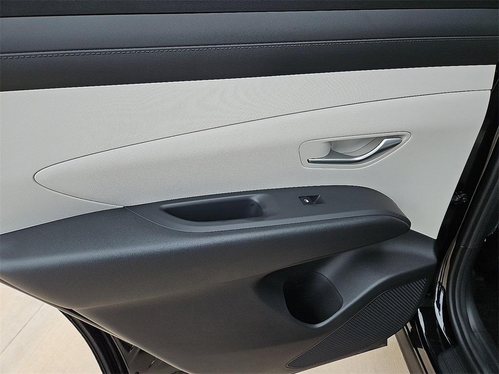 new 2025 Hyundai Tucson car, priced at $30,040