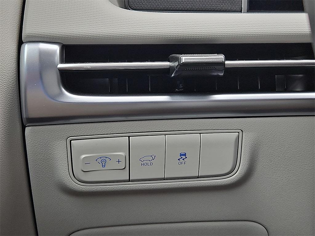 new 2025 Hyundai Tucson car, priced at $30,040