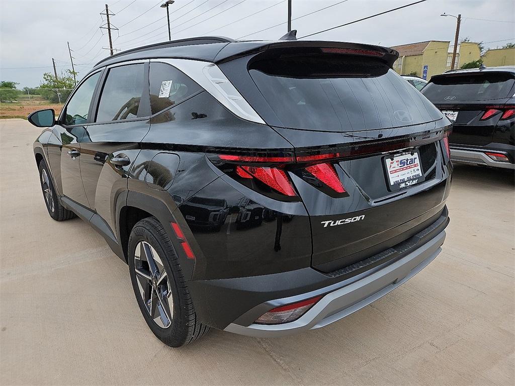 new 2025 Hyundai Tucson car, priced at $30,040