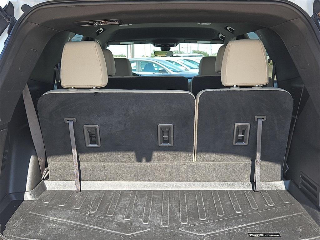 used 2022 Chevrolet Traverse car, priced at $22,388