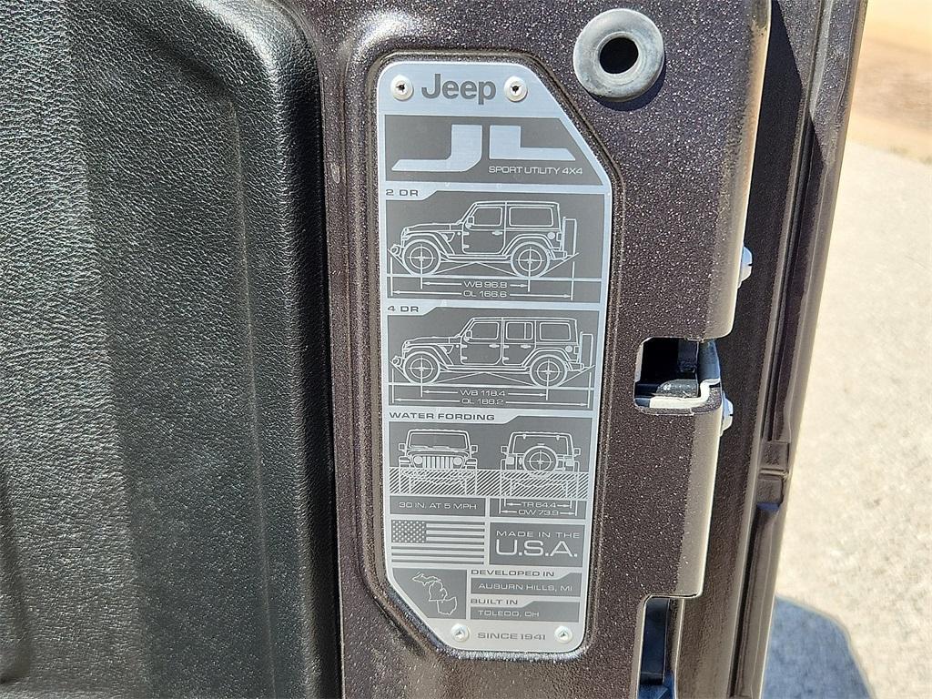 used 2018 Jeep Wrangler Unlimited car, priced at $28,977