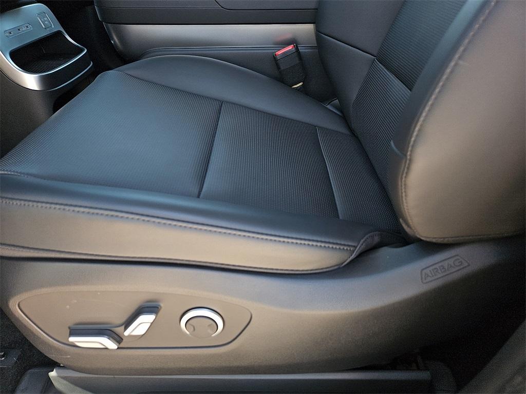 new 2026 Hyundai IONIQ 9 car, priced at $64,285