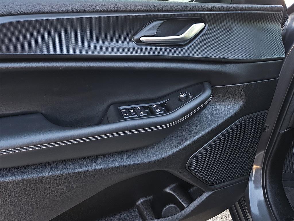 used 2023 Jeep Grand Cherokee car, priced at $27,777