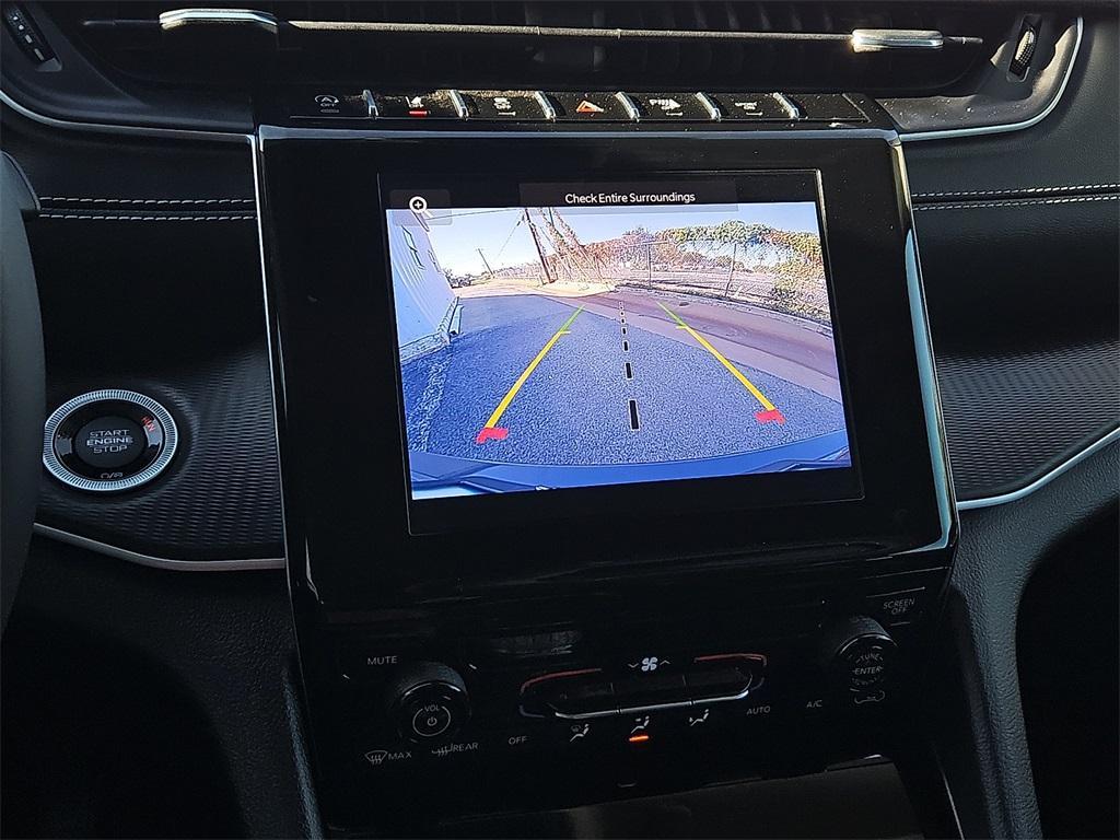 used 2023 Jeep Grand Cherokee car, priced at $27,777