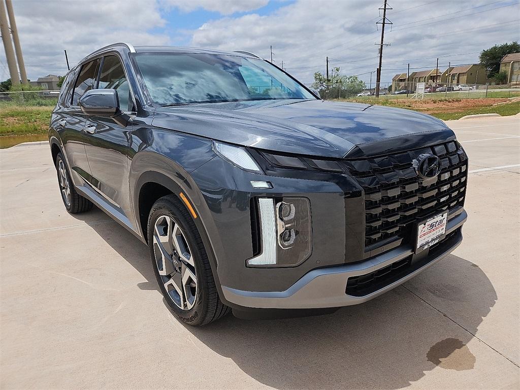 new 2025 Hyundai Palisade car, priced at $44,870