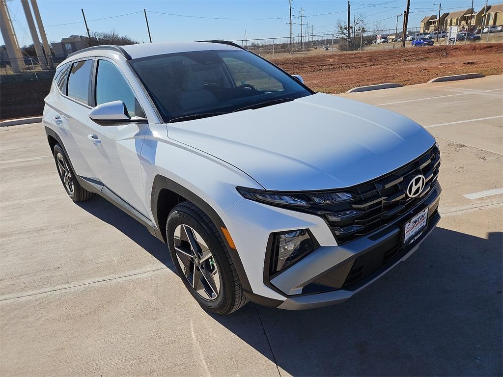 new 2025 Hyundai Tucson car, priced at $30,532