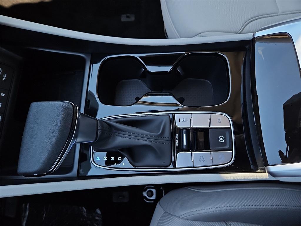 new 2025 Hyundai Tucson car, priced at $30,532