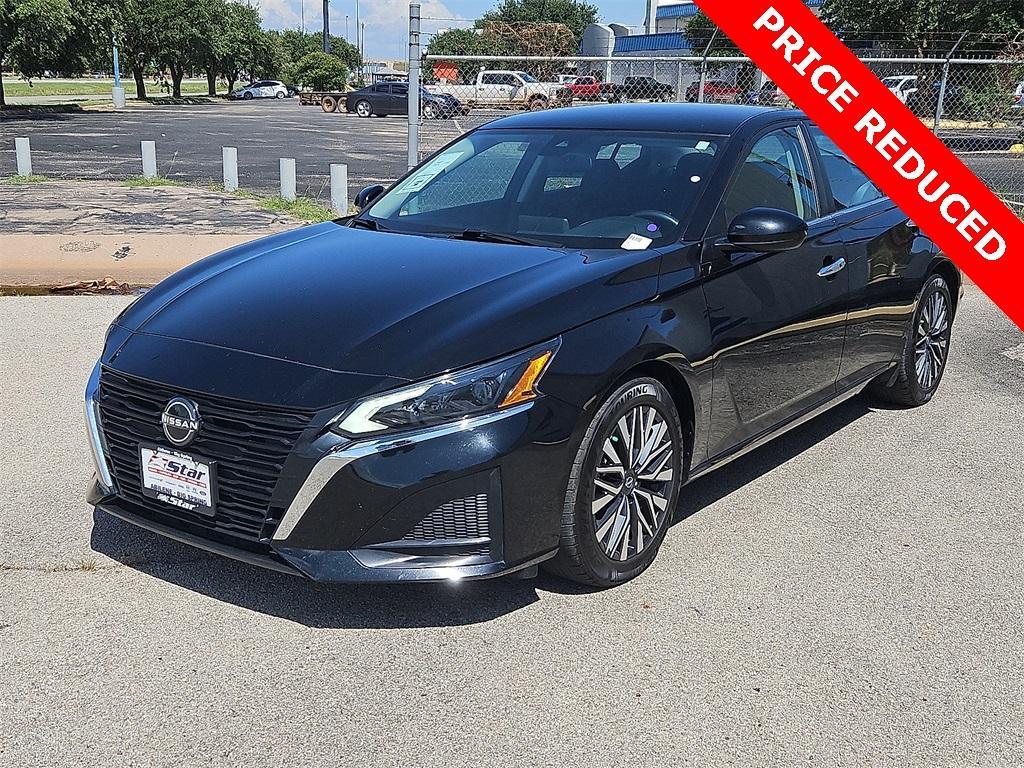 used 2023 Nissan Altima car, priced at $20,977