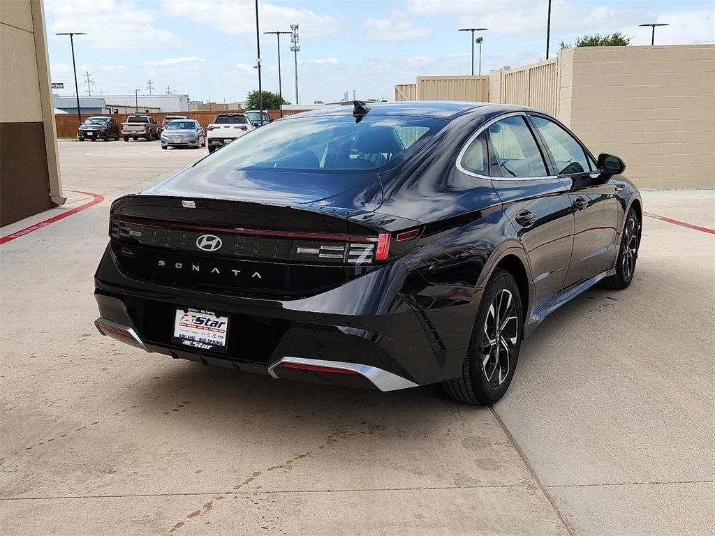 new 2025 Hyundai Sonata car, priced at $28,065
