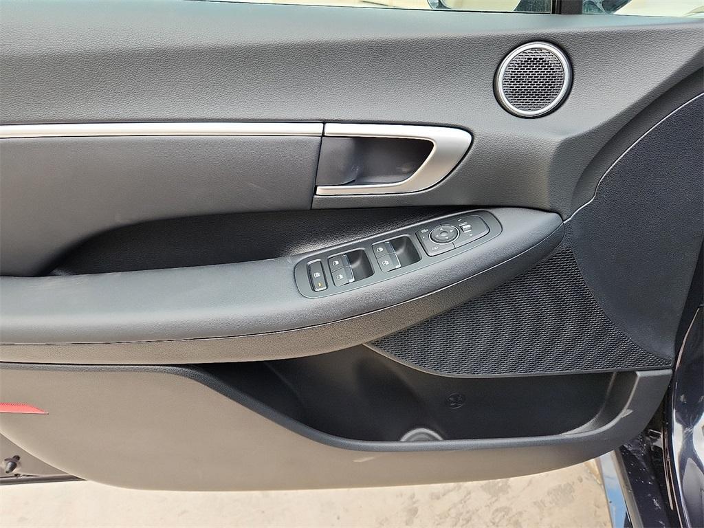 new 2025 Hyundai Sonata car, priced at $28,065