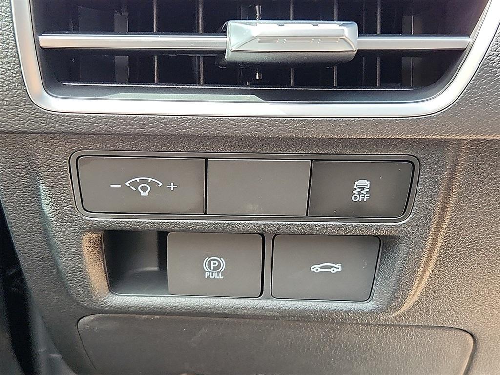 new 2025 Hyundai Sonata car, priced at $28,065